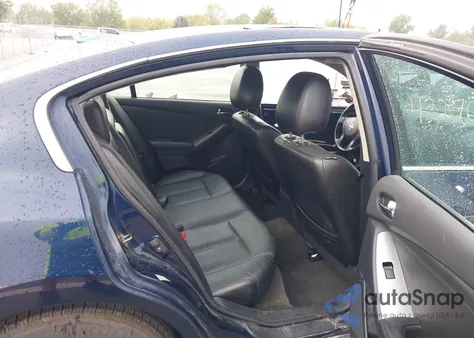 2010 Nissan Altima 2.5 S from USA, damaged, VIN 1N4AL2AP4AN534812